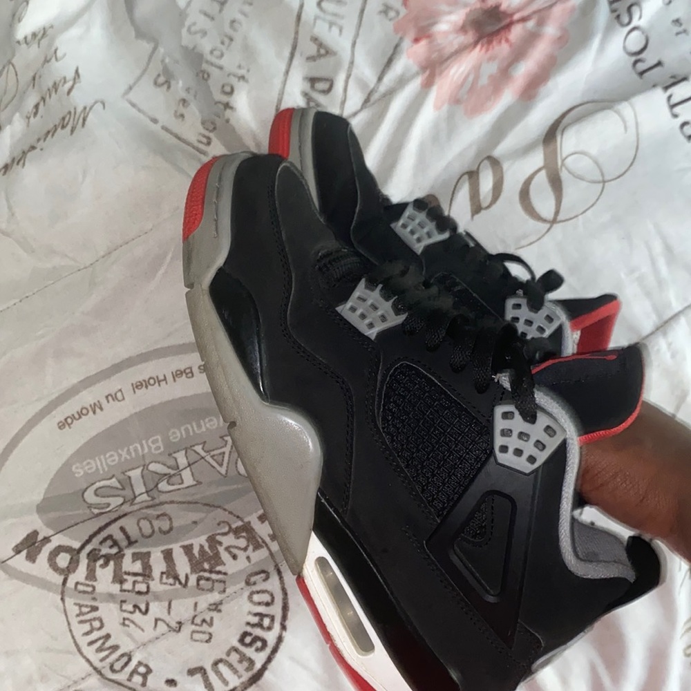 Jordan 4’s bread , size 8.5